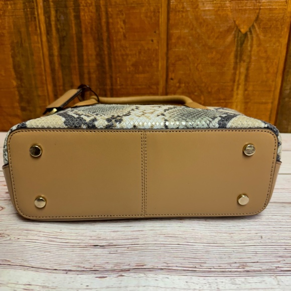 Radley London Liverpool 2.0 Medium Zip-Top Satchel - Butterscotch - Picture 4 of 7